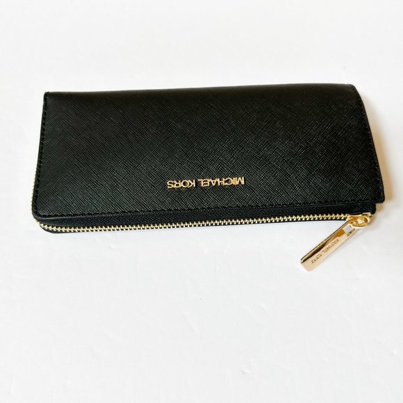 Michael Kors Jet Set Travel Large Three Quarter Zip Leather Wallet Black - Picture 4 of 9